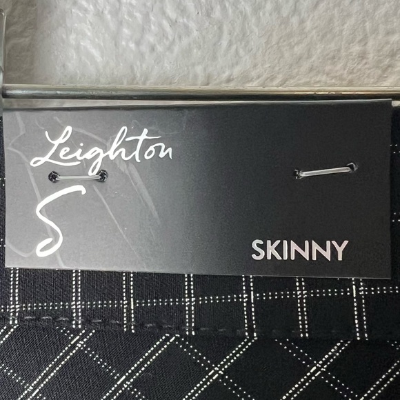 Leighton Black White Checkered Skinny Pant - Picture 9 of 12